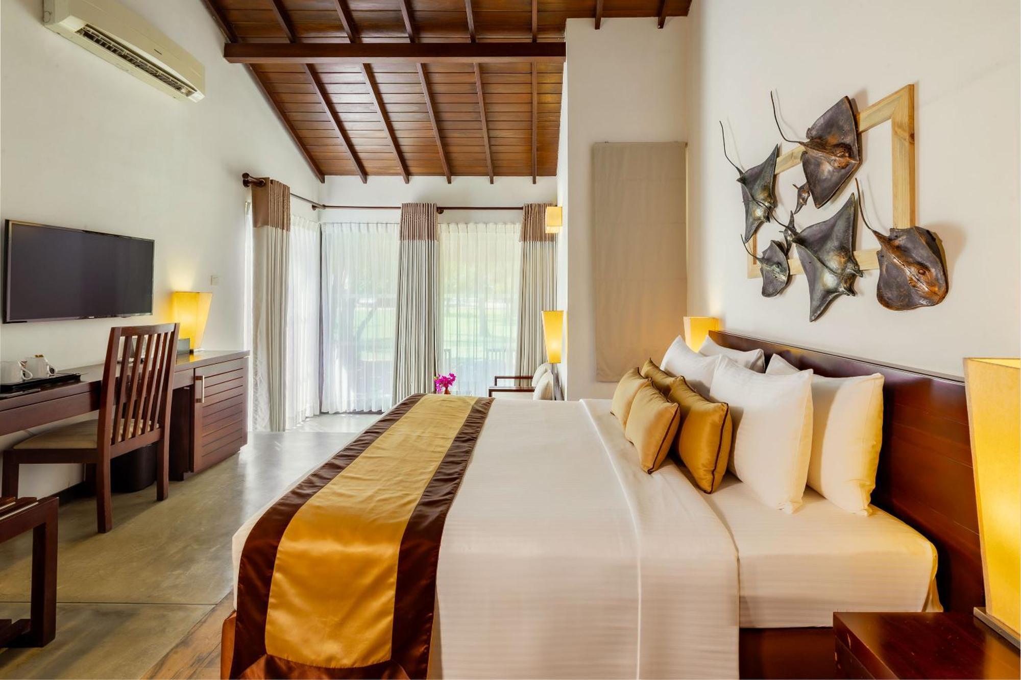 The Calm Resort & Spa Passikudah Exterior foto